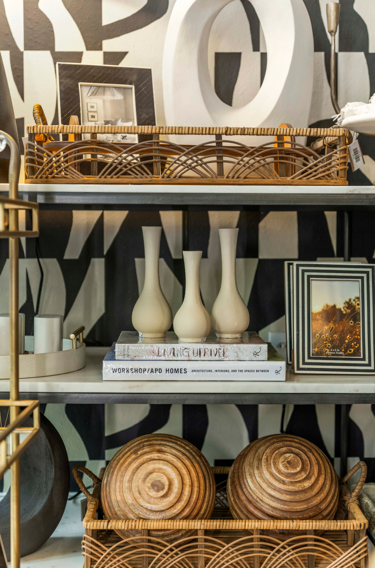 Silver Leaf Frame Collection